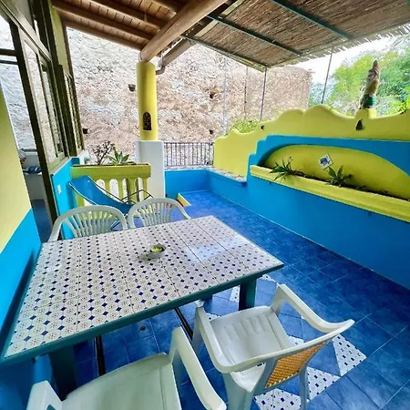 Holiday Eolo * Lipari (Isola Lipari)